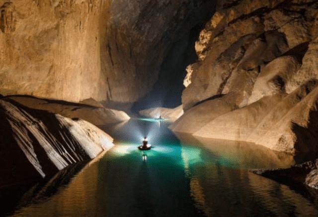 越南发现一个“超级洞穴”, 洞内森林湖泊一应俱全