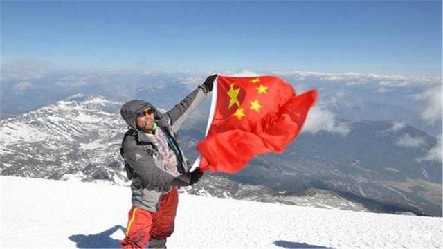 珠穆朗玛峰，一半在尼泊尔一半在中国，为何全球都说它属于中国？