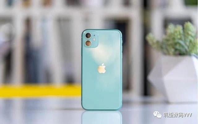 iPhone11终于拿下销量冠军，苹果真香？